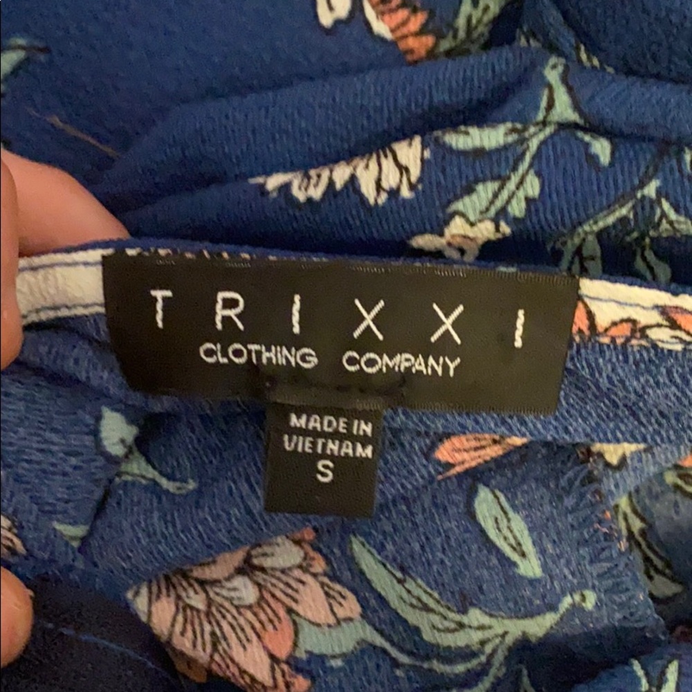 Small Patterned Romper - image 6